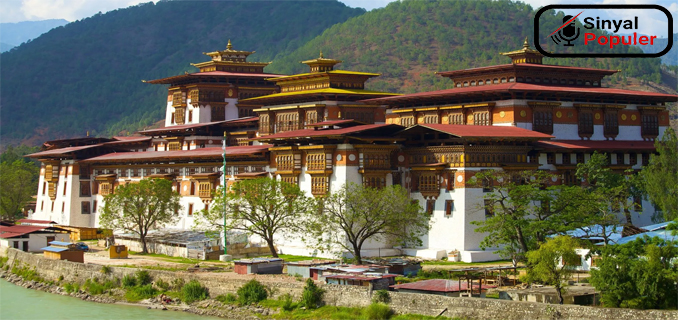 Bepergian Dari Siliguri Bersama Keluarga Untuk Menjelajahi Bhutan Yang Indah