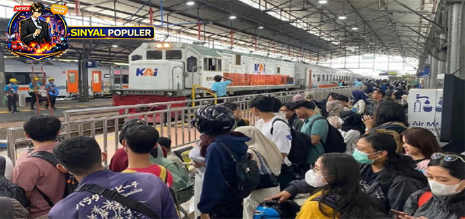 KAI Batalkan 38 Perjalanan Kereta Api Akibat Banjir Di Jakarta Dan Semarang